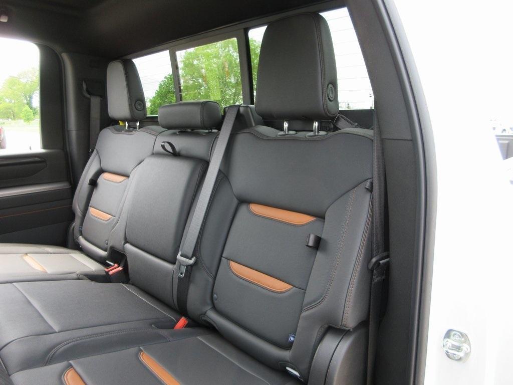new 2025 GMC Sierra 2500 car, priced at $83,237