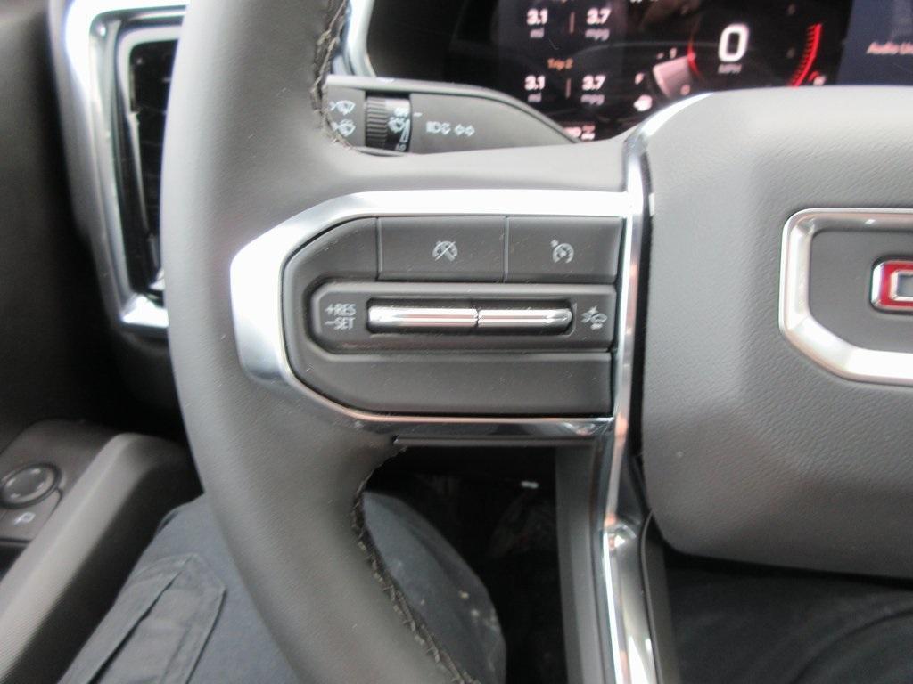 new 2025 GMC Canyon car, priced at $43,772