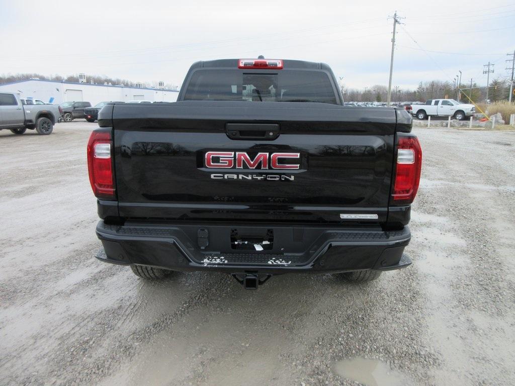 new 2025 GMC Canyon car, priced at $43,772
