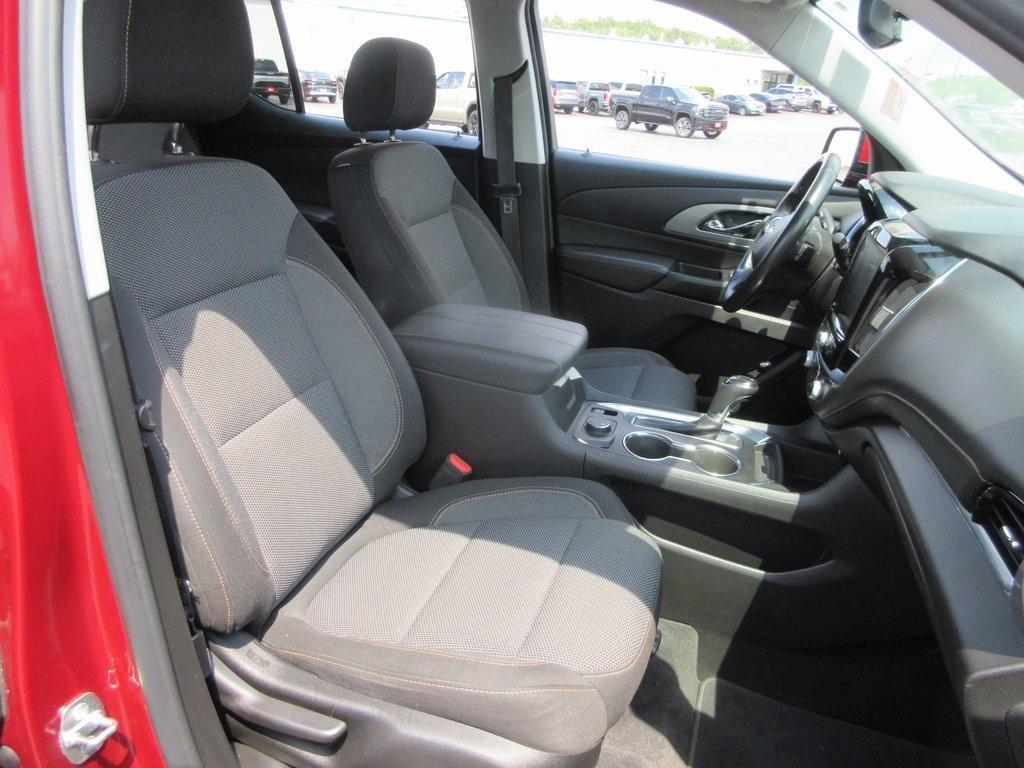 used 2018 Chevrolet Traverse car, priced at $15,995