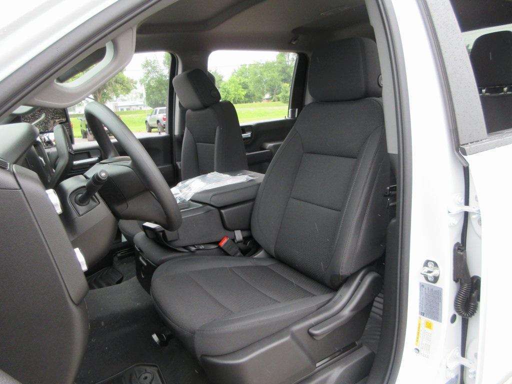 new 2025 GMC Sierra 2500 car, priced at $54,406