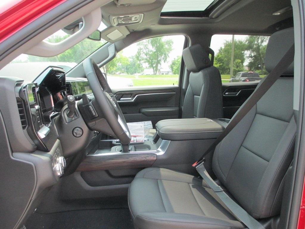 new 2025 GMC Sierra 1500 car, priced at $59,603