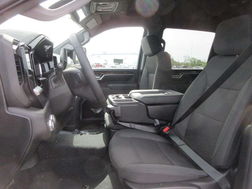 new 2025 GMC Sierra 3500 car, priced at $59,814
