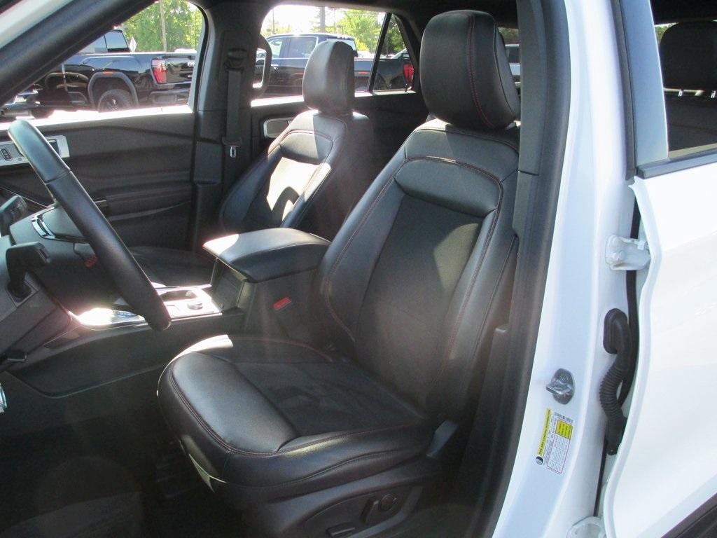 used 2022 Ford Explorer car, priced at $36,995