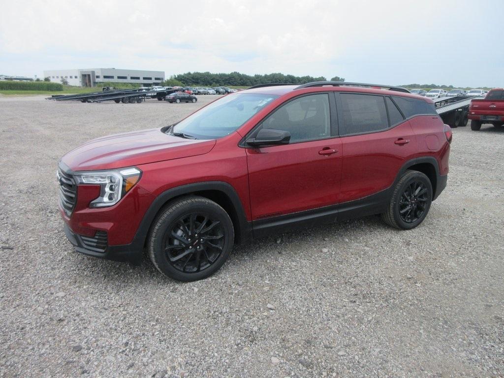 new 2024 GMC Terrain car, priced at $25,025