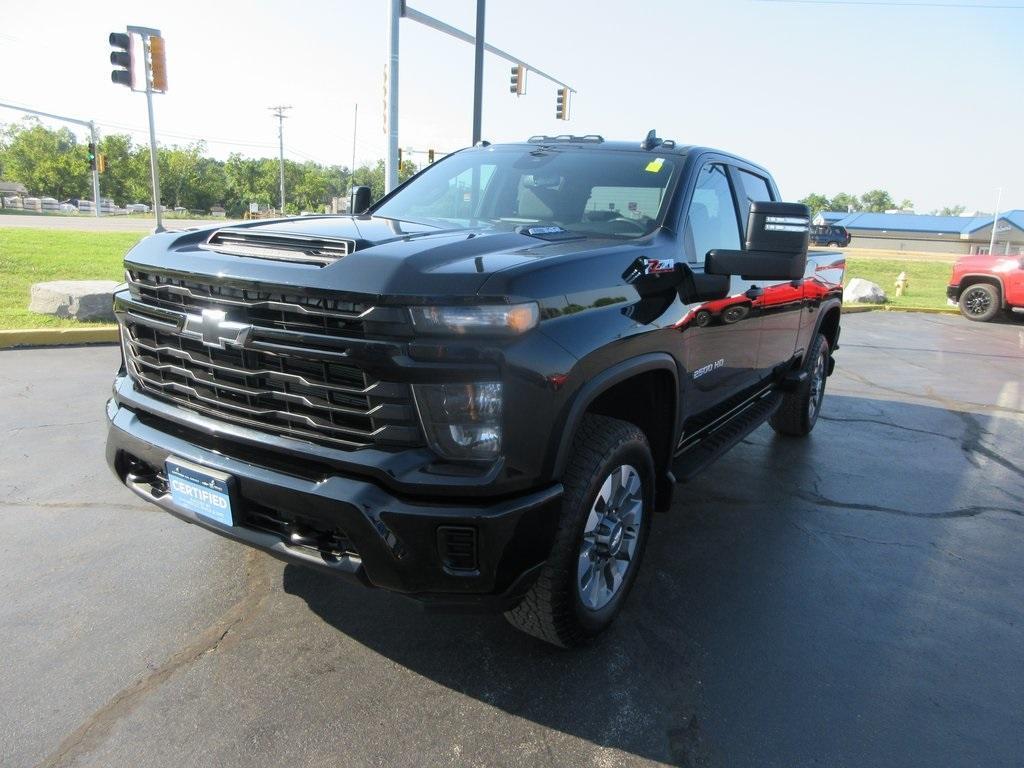 used 2024 Chevrolet Silverado 2500 car, priced at $50,995