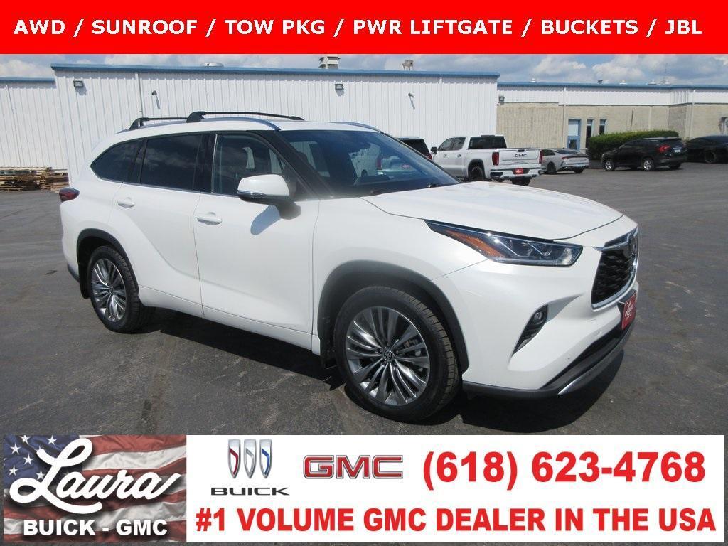 used 2021 Toyota Highlander car, priced at $33,495