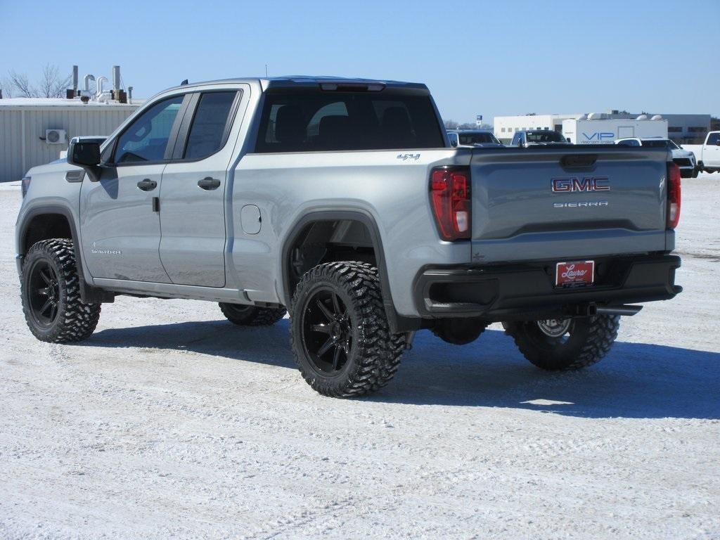 new 2025 GMC Sierra 1500 car, priced at $46,691