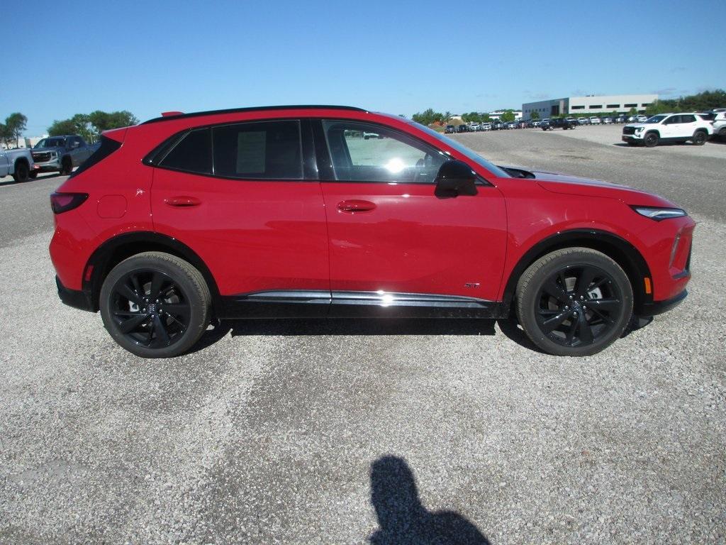 new 2025 Buick Envision car, priced at $37,784