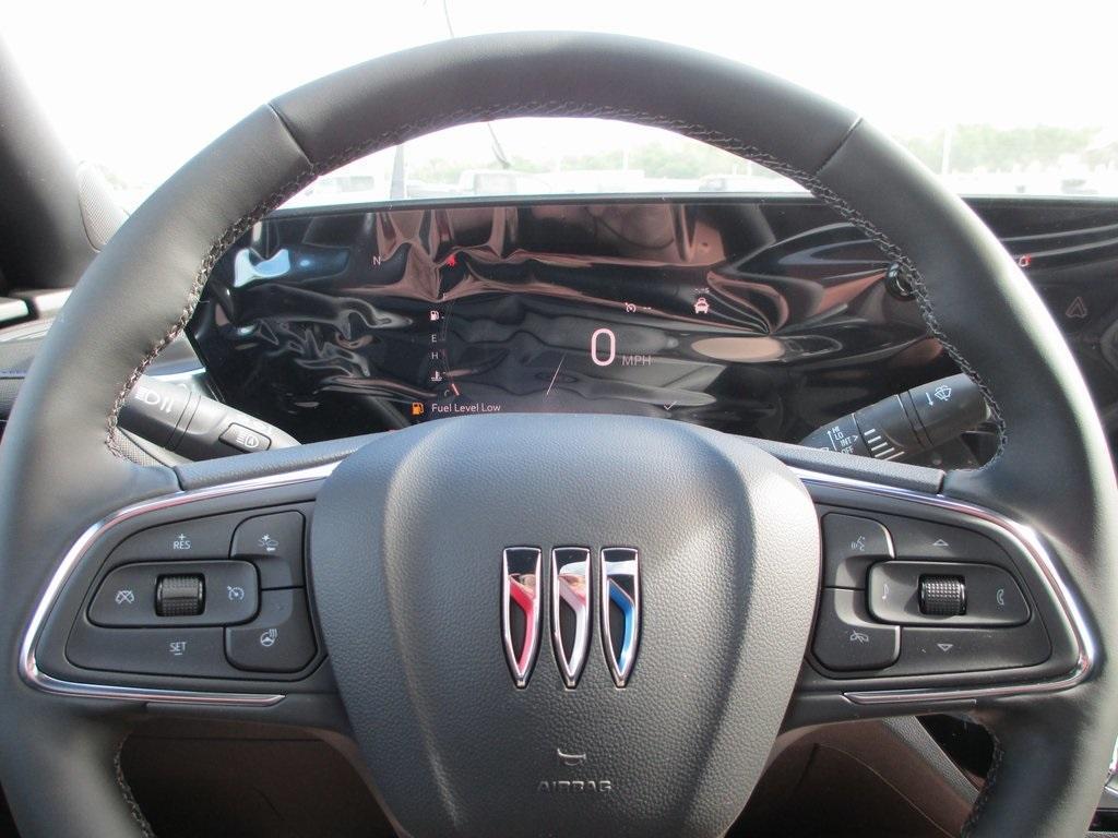 new 2025 Buick Envista car, priced at $28,272