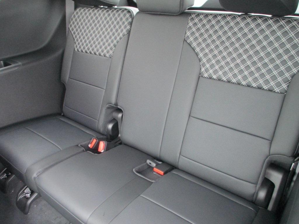 new 2025 GMC Acadia car, priced at $58,259