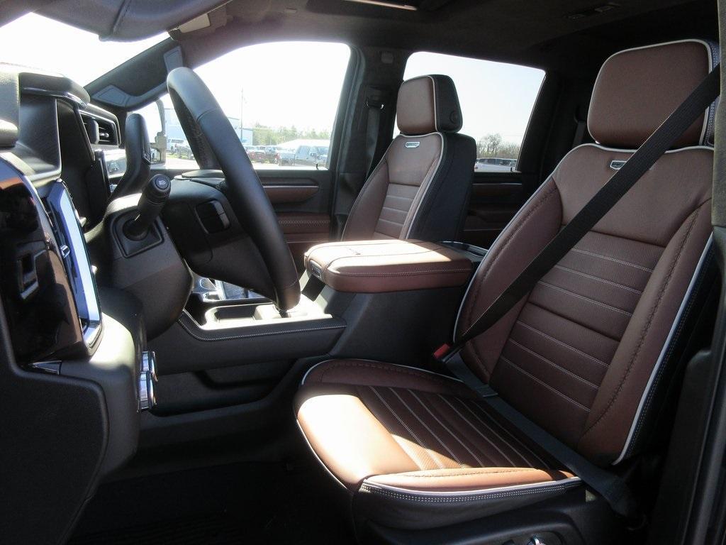 new 2025 GMC Sierra 2500 car, priced at $92,308