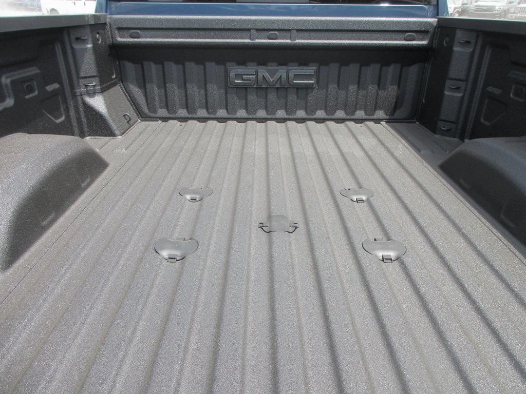 new 2025 GMC Sierra 2500 car, priced at $83,101