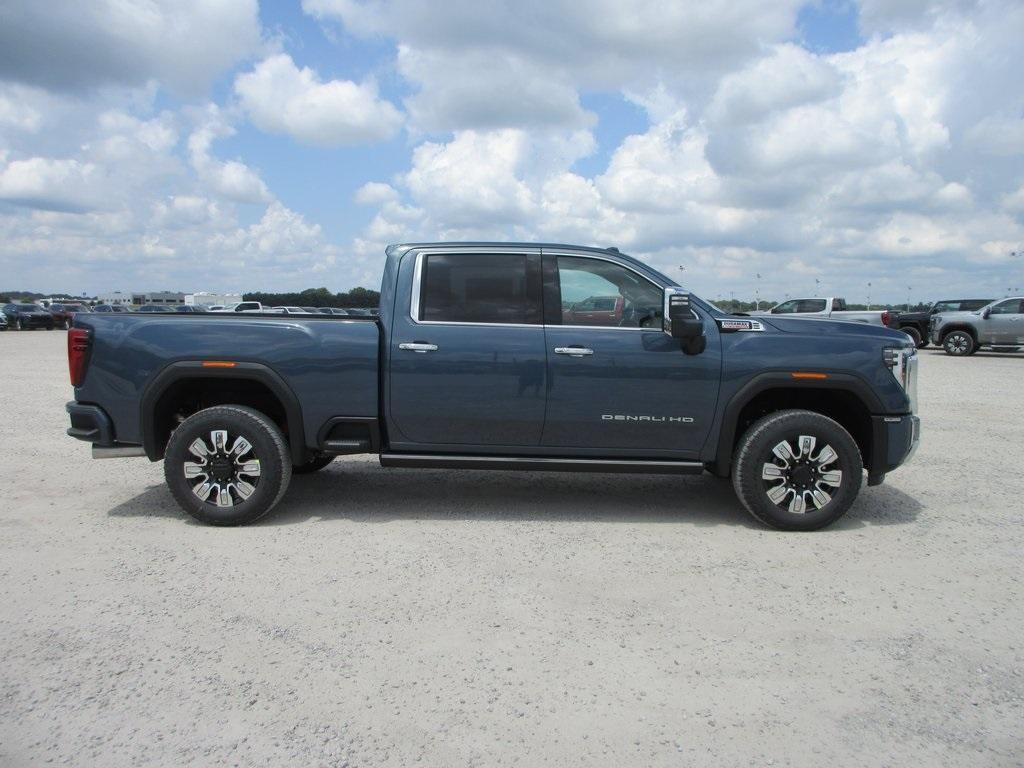 new 2025 GMC Sierra 2500 car, priced at $83,101