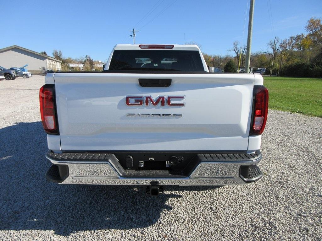 new 2025 GMC Sierra 1500 car, priced at $47,399