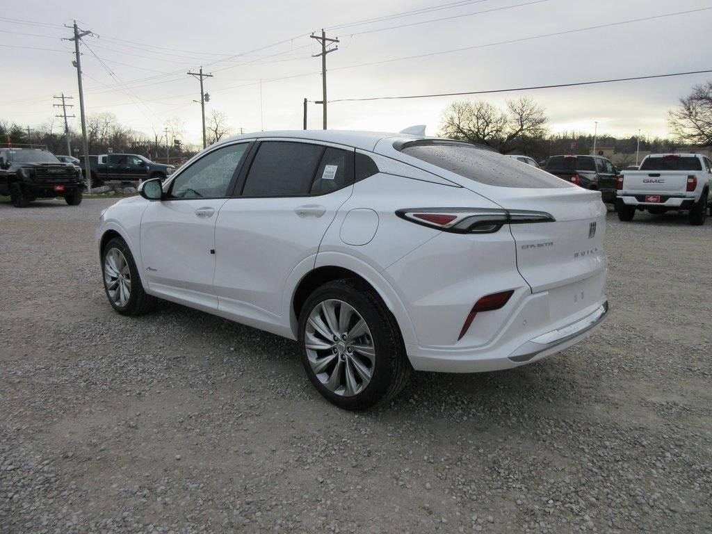 new 2025 Buick Envista car, priced at $30,986