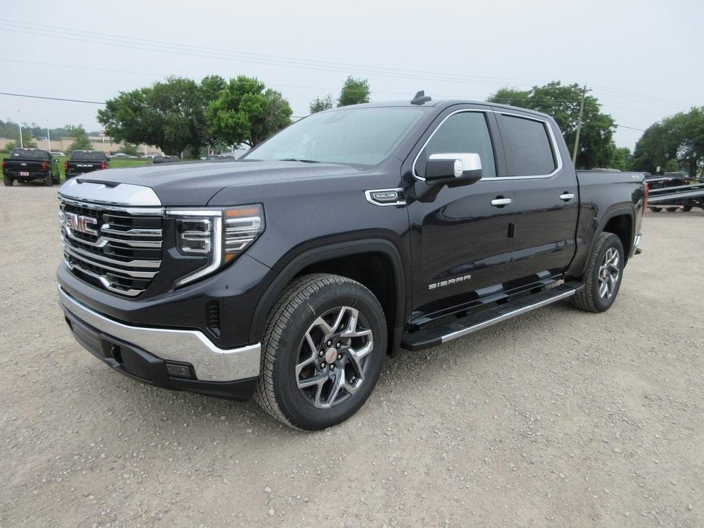 new 2025 GMC Sierra 1500 car, priced at $55,687