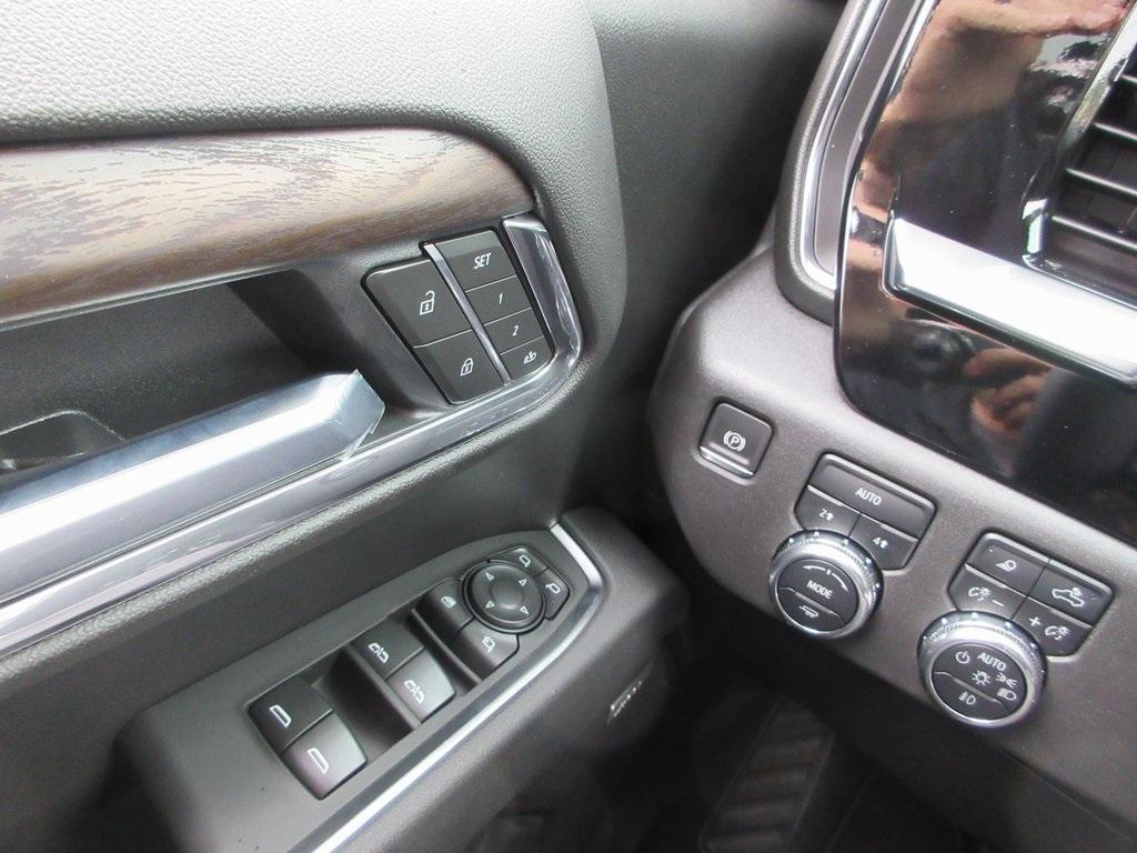 new 2025 GMC Sierra 1500 car, priced at $55,687
