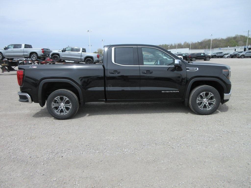 new 2025 GMC Sierra 1500 car