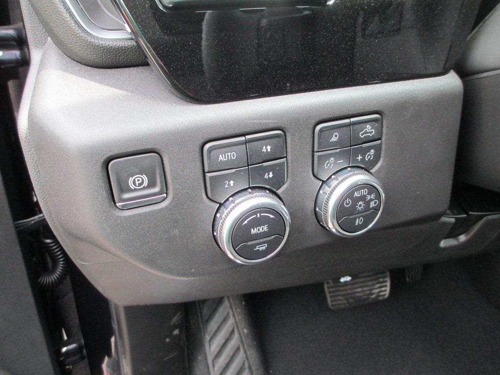 new 2025 GMC Sierra 1500 car, priced at $59,102