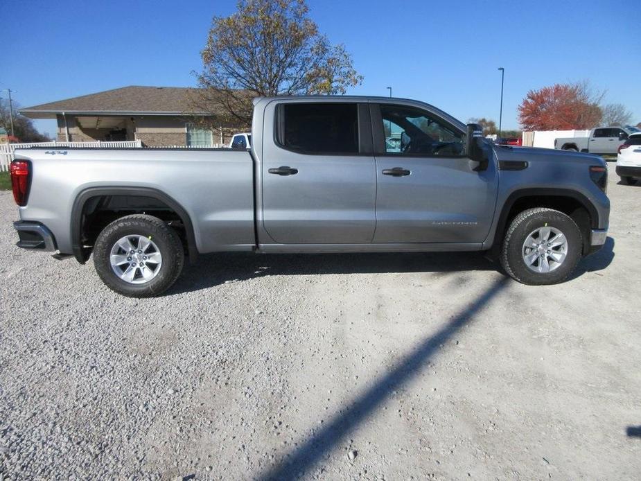 new 2025 GMC Sierra 1500 car, priced at $49,087