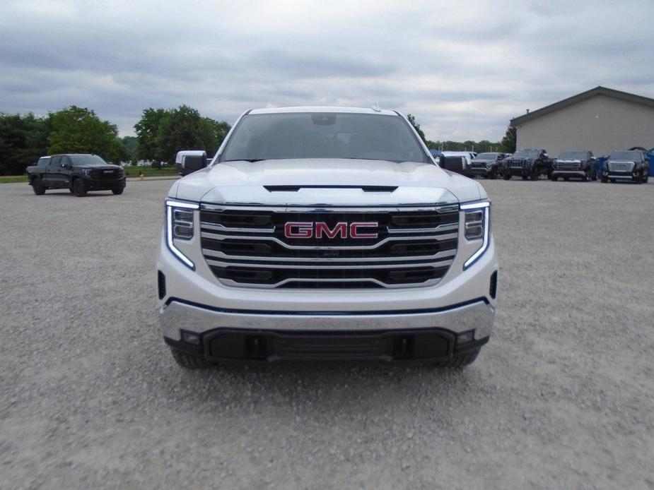 new 2024 GMC Sierra 1500 car, priced at $57,433