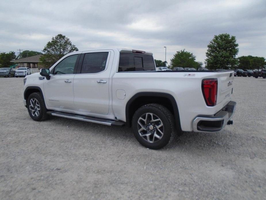 new 2024 GMC Sierra 1500 car, priced at $57,433