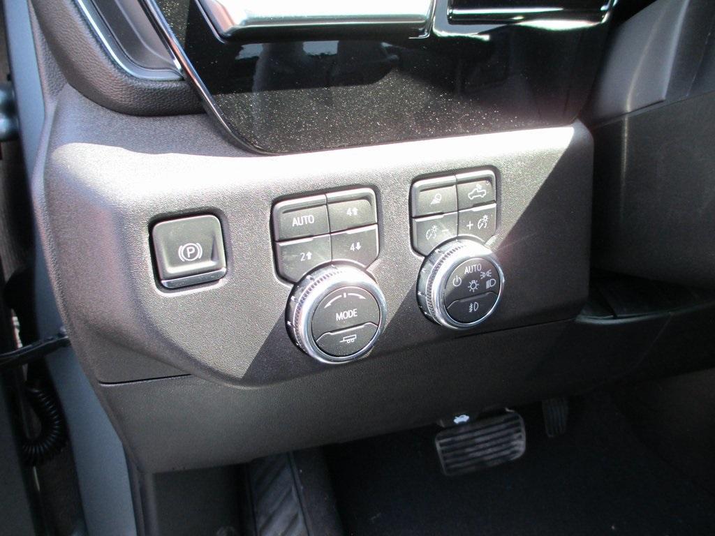 new 2025 GMC Sierra 1500 car, priced at $60,112