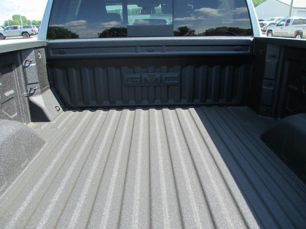 new 2025 GMC Sierra 1500 car, priced at $60,112