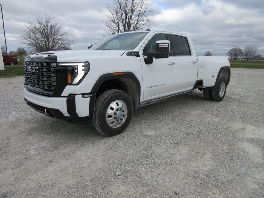 new 2025 GMC Sierra 3500 car, priced at $95,580