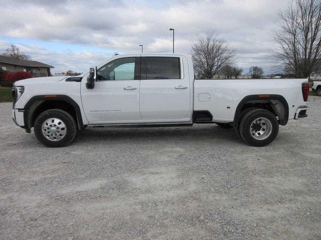 new 2025 GMC Sierra 3500 car, priced at $95,580