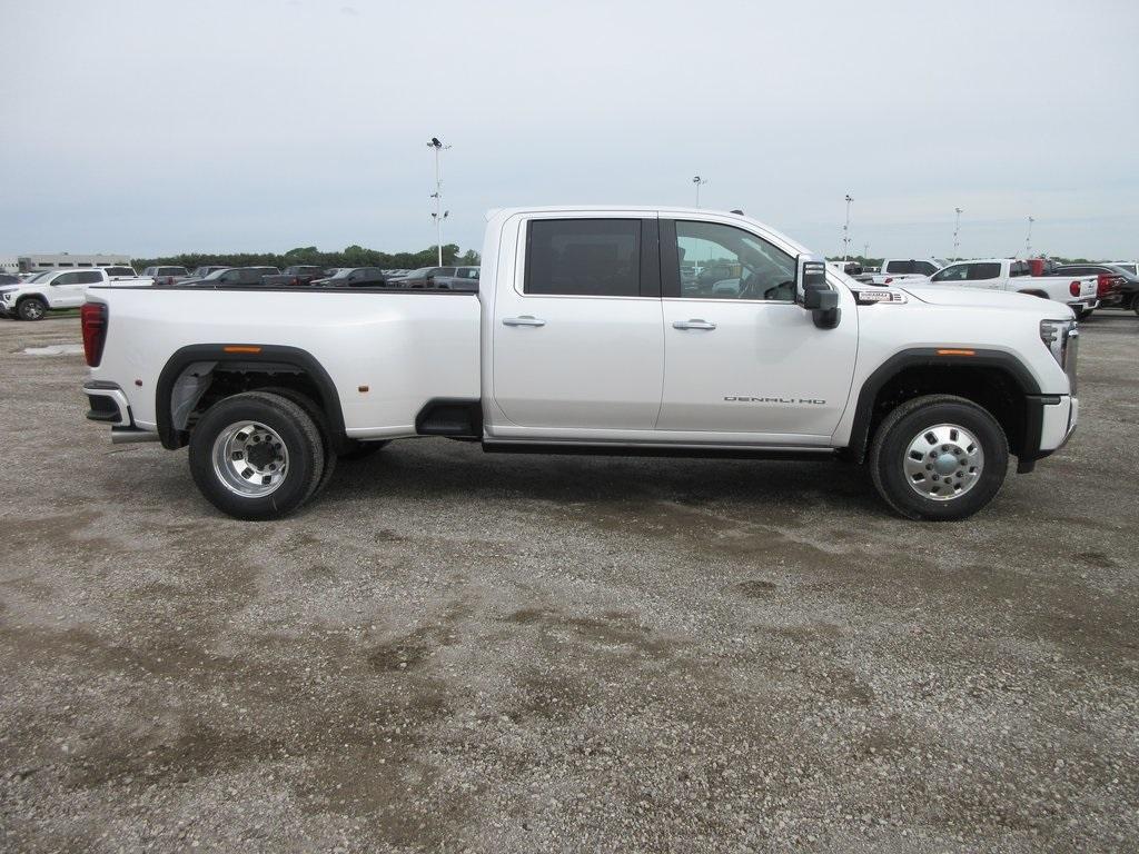 new 2025 GMC Sierra 3500 car, priced at $88,236