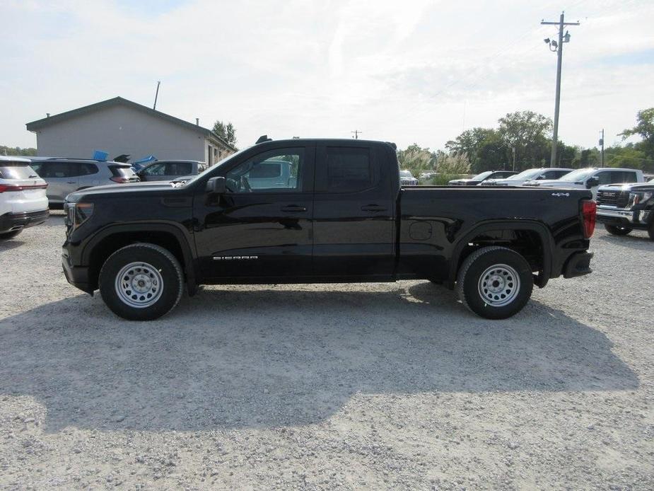 new 2025 GMC Sierra 1500 car, priced at $45,941