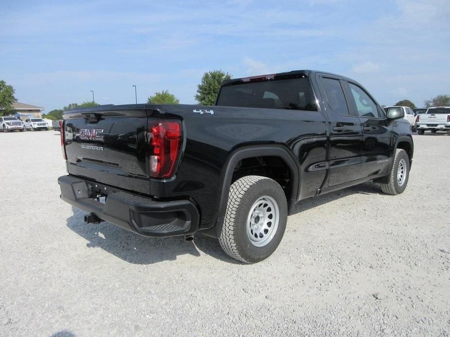 new 2025 GMC Sierra 1500 car, priced at $45,941