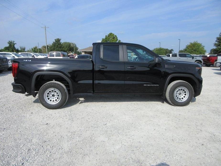 new 2025 GMC Sierra 1500 car, priced at $45,941