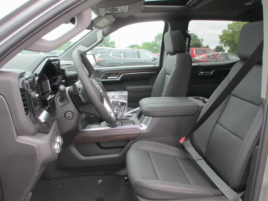 new 2025 GMC Sierra 1500 car, priced at $60,974