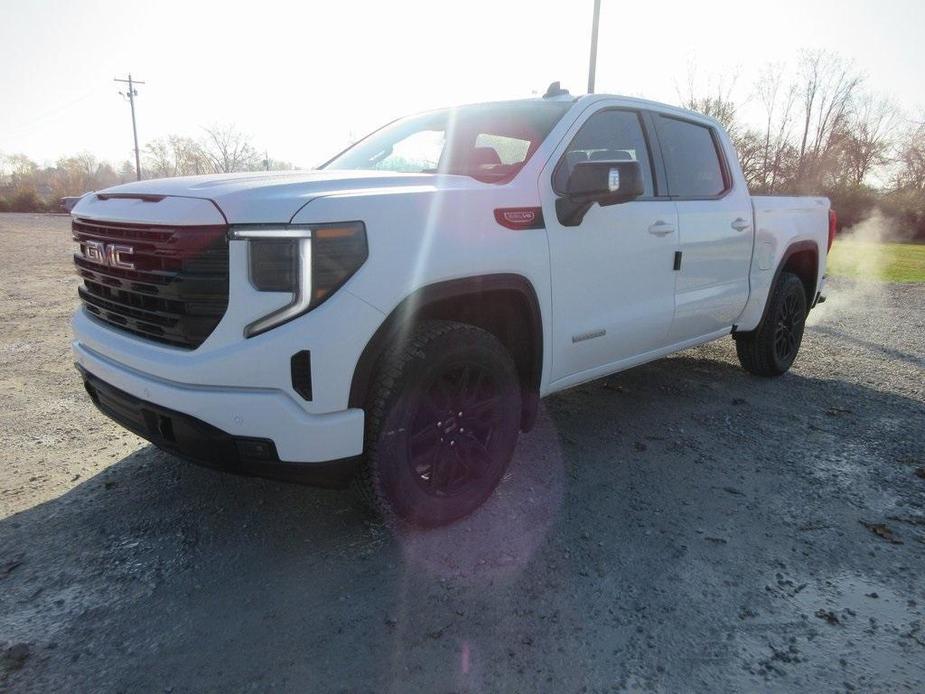 new 2025 GMC Sierra 1500 car, priced at $61,214