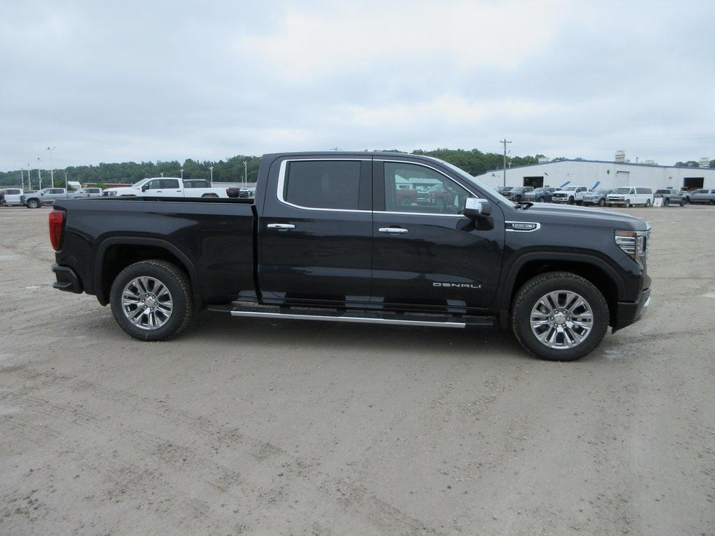 new 2025 GMC Sierra 1500 car, priced at $64,653