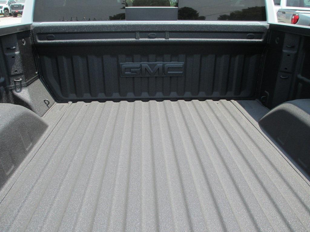 new 2025 GMC Sierra 1500 car, priced at $58,801
