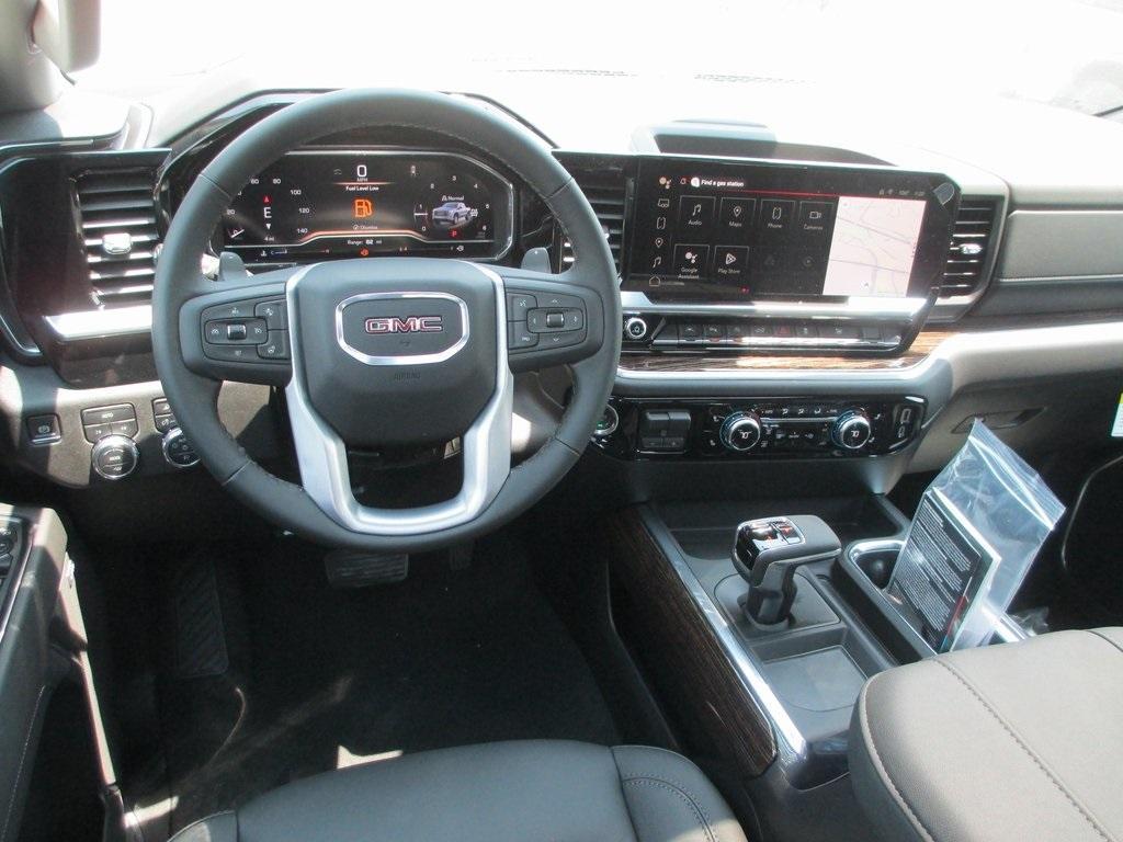 new 2025 GMC Sierra 1500 car, priced at $58,801