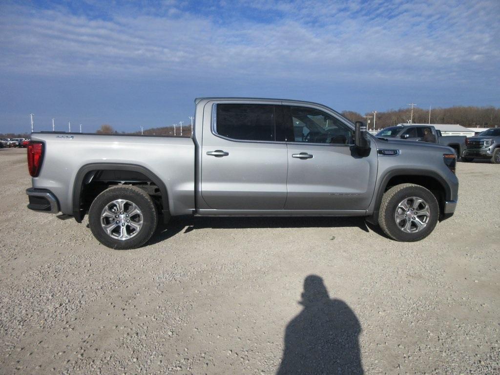 new 2025 GMC Sierra 1500 car, priced at $53,989