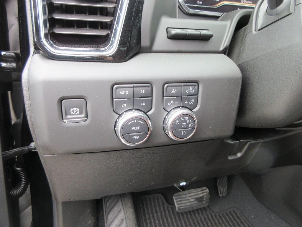 new 2025 GMC Sierra 3500 car, priced at $96,034