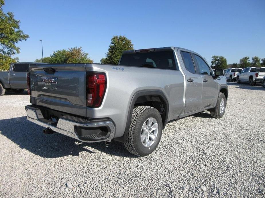 new 2025 GMC Sierra 1500 car, priced at $43,051