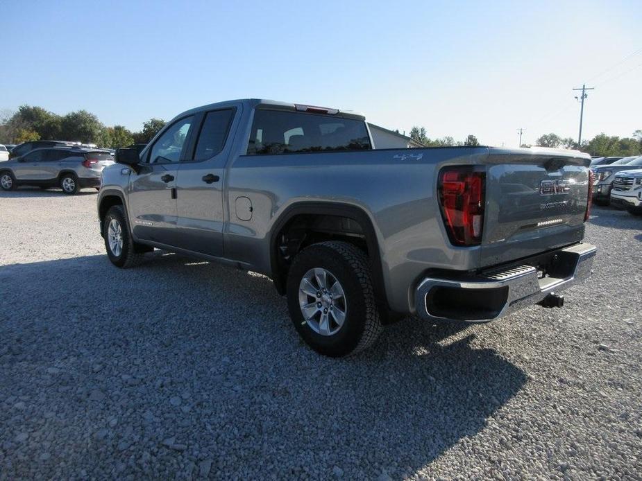 new 2025 GMC Sierra 1500 car, priced at $43,051