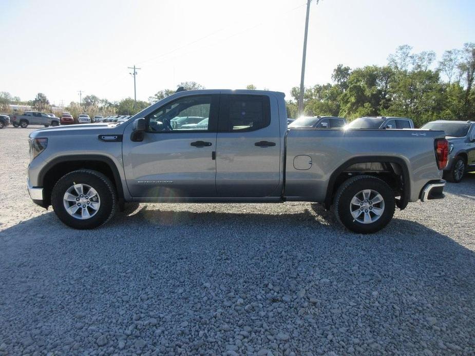 new 2025 GMC Sierra 1500 car, priced at $43,051