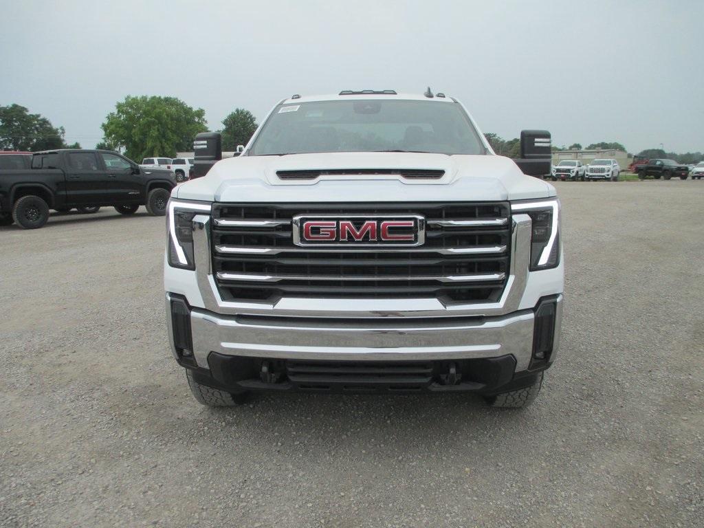 new 2025 GMC Sierra 2500 car, priced at $58,235