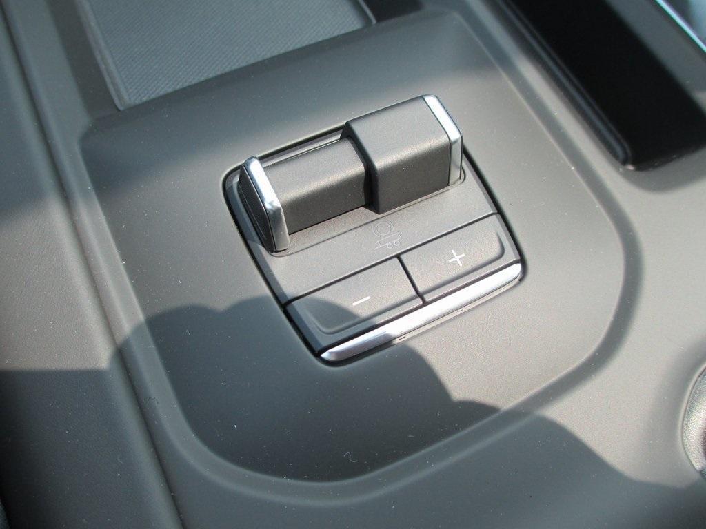 new 2025 GMC Sierra 2500 car, priced at $90,555