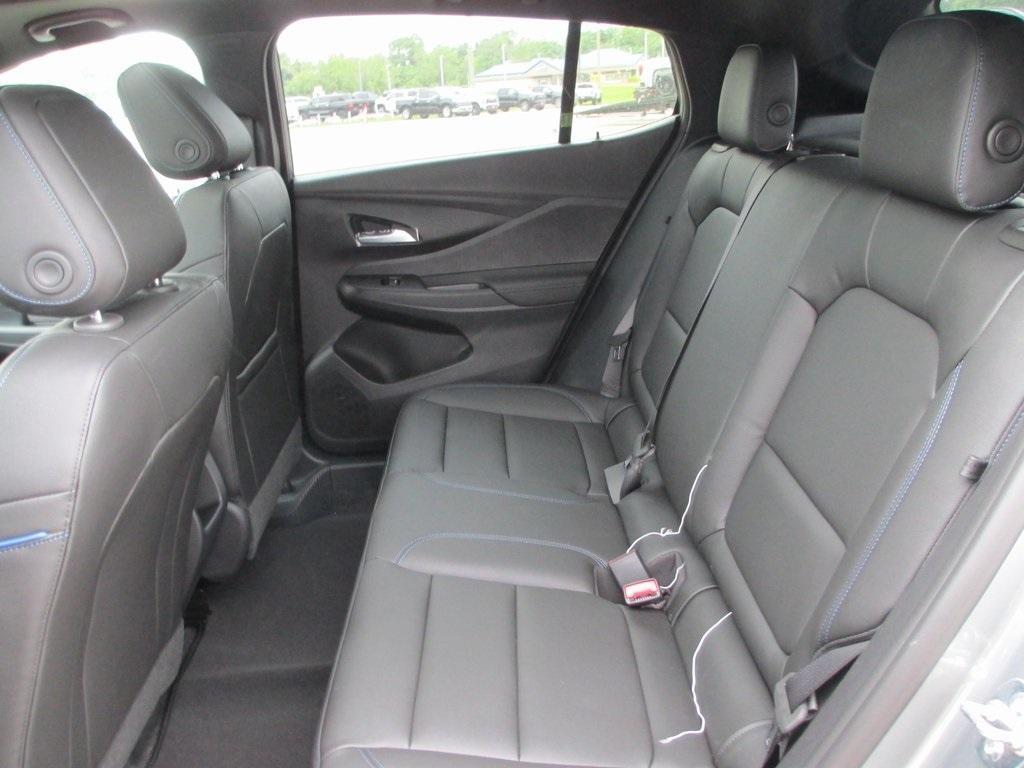 new 2025 Buick Envista car, priced at $29,367
