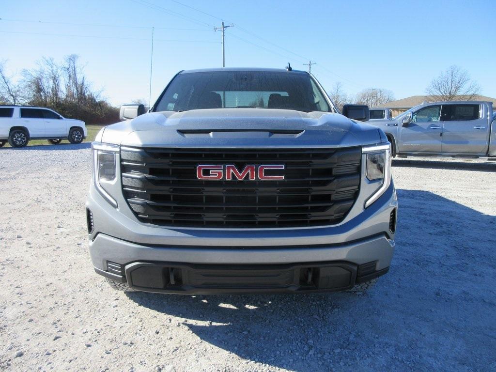 new 2025 GMC Sierra 1500 car, priced at $49,105