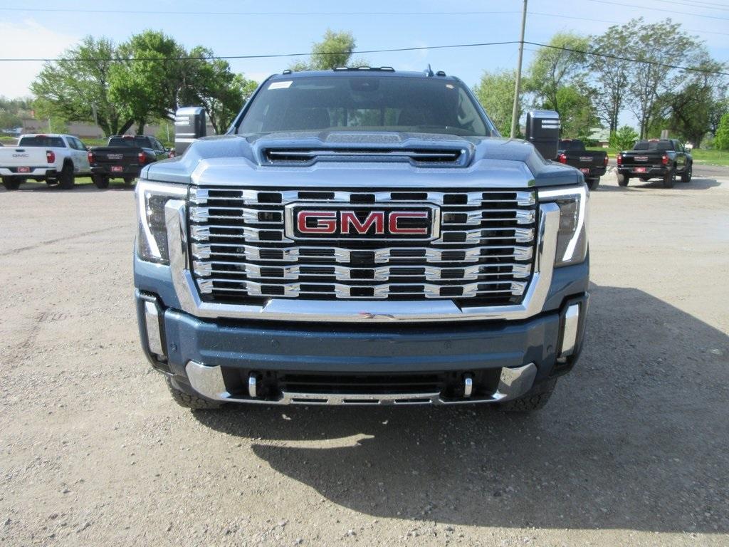 new 2025 GMC Sierra 3500 car, priced at $85,052